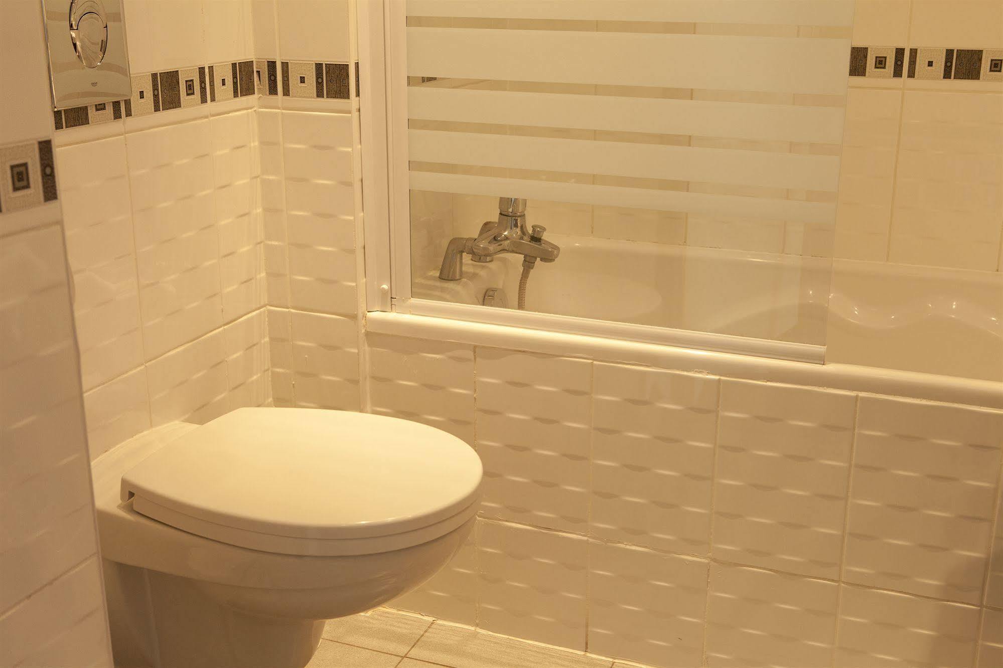 Ruby Suites Quartier Les Halles By Popinns Strasbourg Exteriör bild