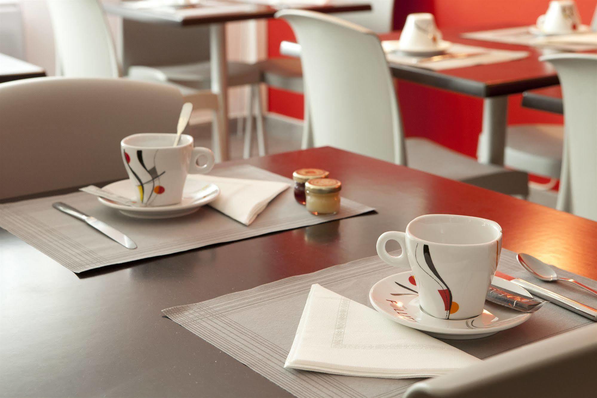 Ruby Suites Quartier Les Halles By Popinns Strasbourg Exteriör bild