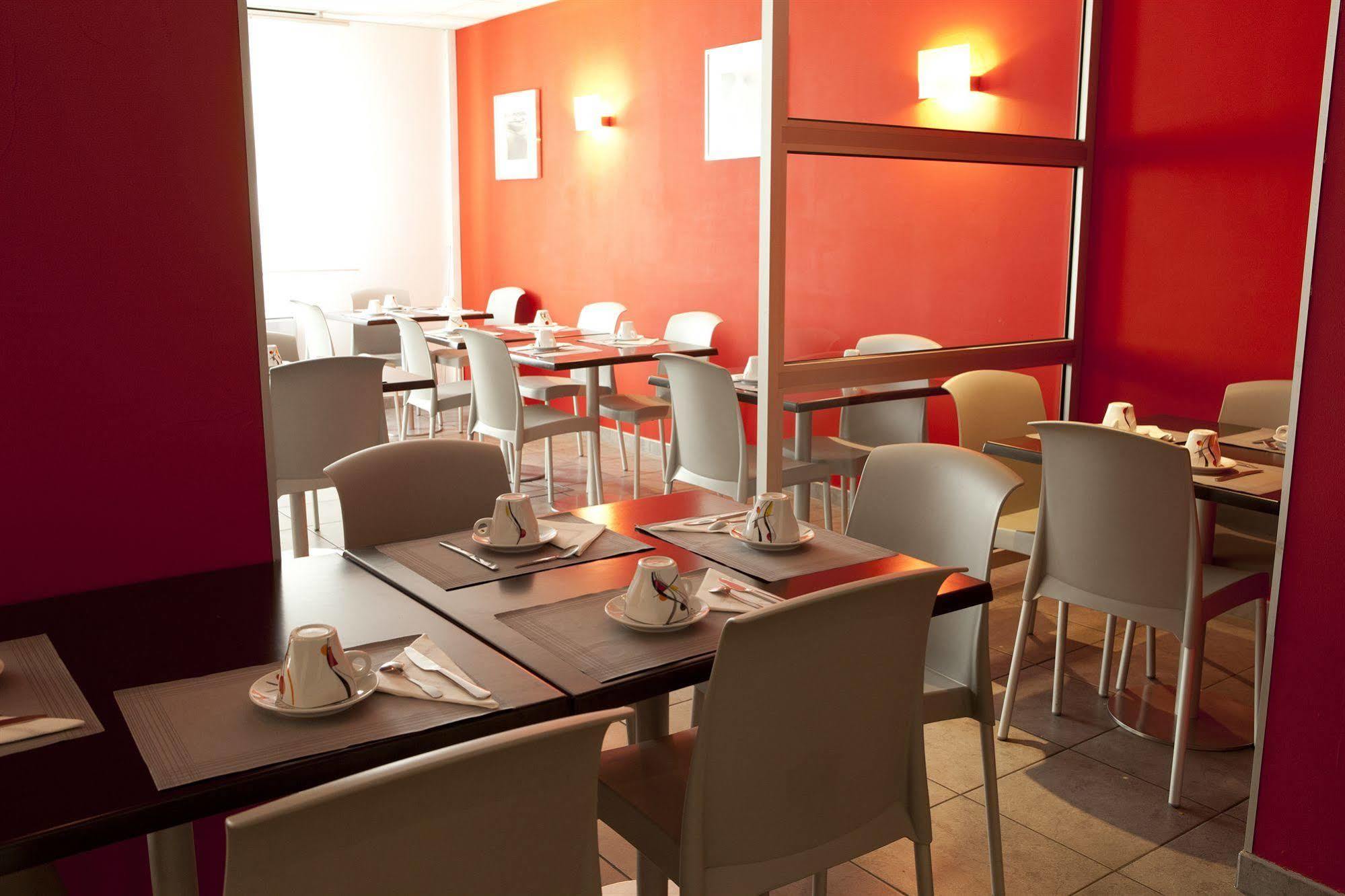 Ruby Suites Quartier Les Halles By Popinns Strasbourg Exteriör bild