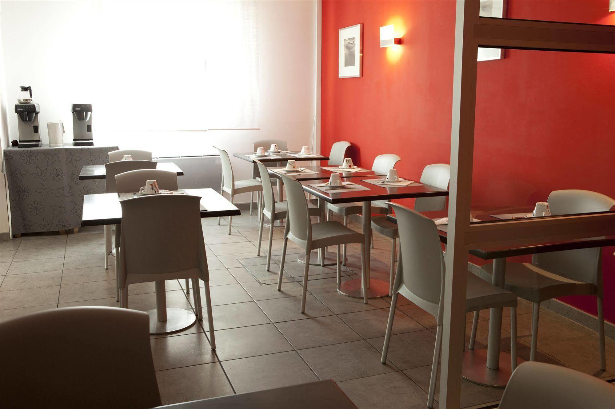 Ruby Suites Quartier Les Halles By Popinns Strasbourg Exteriör bild